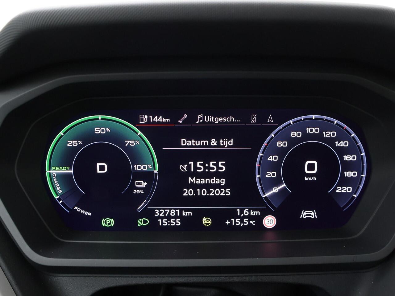 Audi Q4 e-tron 40 Edition 77 kWh | 204 PK | SoH 95% | Matrix LED koplampen | Cruise control | Voorstoelen verwarmd |