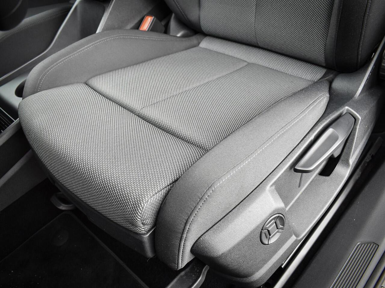 Audi Q4 e-tron 40 Advanced Edition 77 kWh 204pk · Camera · Matrix LED · Optiekpakket Zwart · Apple/Android Car Play · Elek. Achterklep · Stoelverwarming · ACC ·