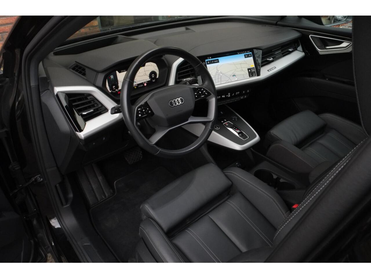 Audi Q4 e-tron 45 quattro 82kWh 286pk Trekhaak, Leder, Sportstoelen, Achteruitr