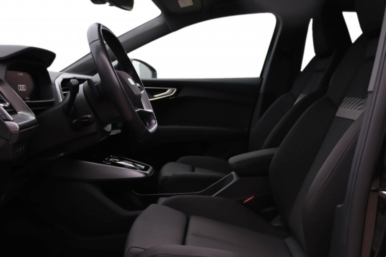 Audi Q4 e-tron 40 77 kWh 204 pk Advanced Edition 92% SOH