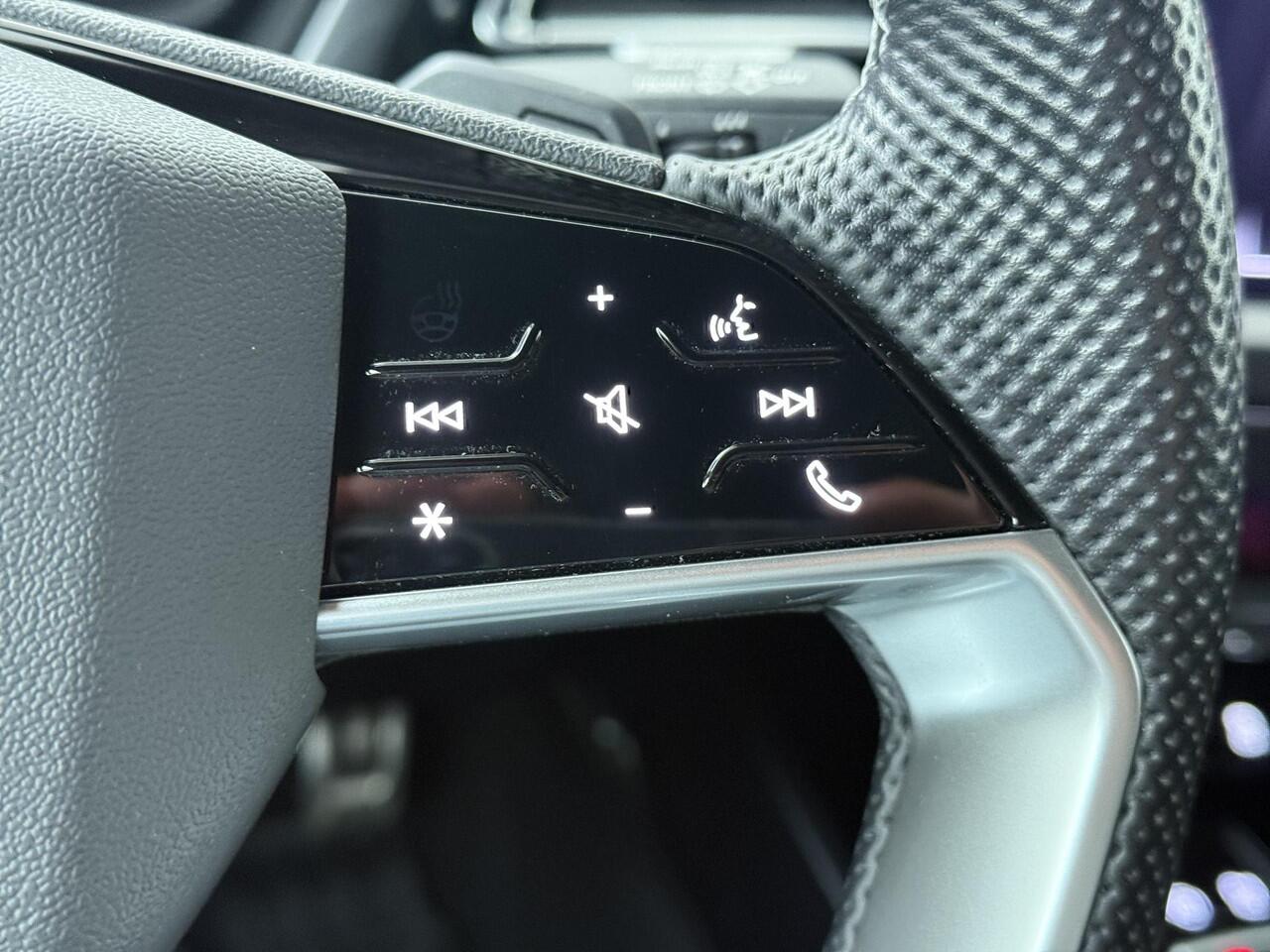 Audi Q4 e-tron 40 Launch edition S Competition 77 kWh | 204 PK | SoH 90% | Matrix LED koplampen | Warmtepomp | S line | Navigatiesysteem | Audi sound system |