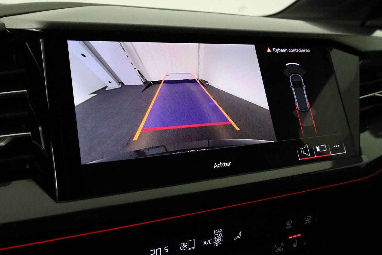 Audi Q4 e-tron S edition 45 82Kwh 210 kW / 286pk Quattro | Assistentiepakket plus | Privacy glas | Lichtpakket plus ambient light