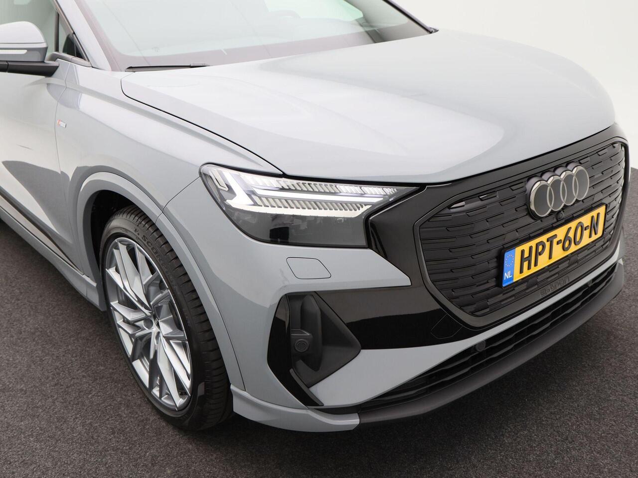 Audi Q4 e-tron 45 quattro | S Edition 82 kWh | 4000 VOORDEEL!!!| Zwart optiek | 21 inch velgen | Privacyglas