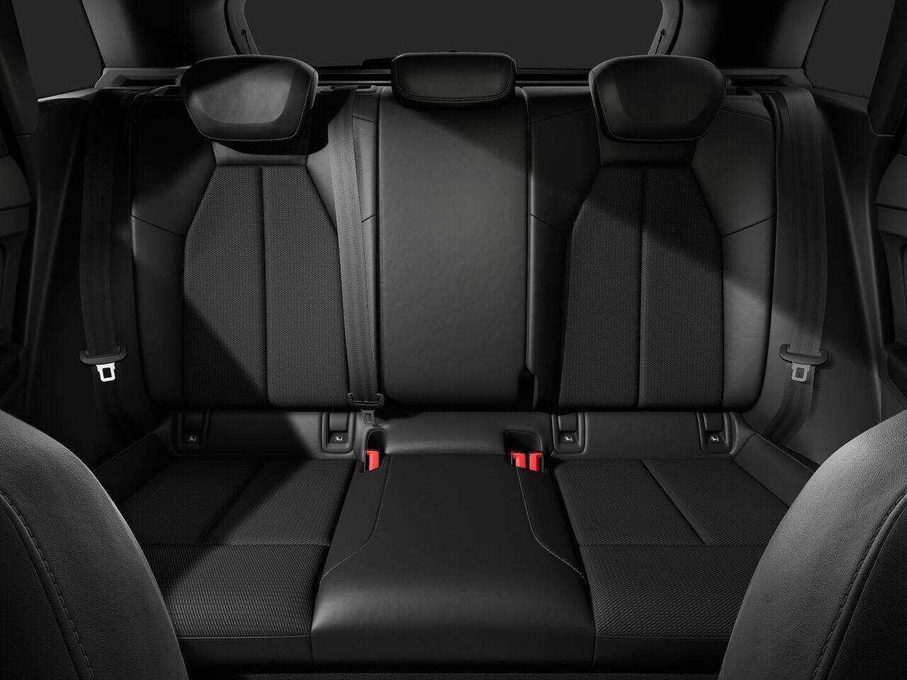 Audi Q4 e-tron 45 quattro S edition Competition 82 kWh 286pk | Assistentiepakket plus | Panoramadak | Optiek pakket zwart plus | Ambient verlichting | Dodehoek detectie | Privacy glas |