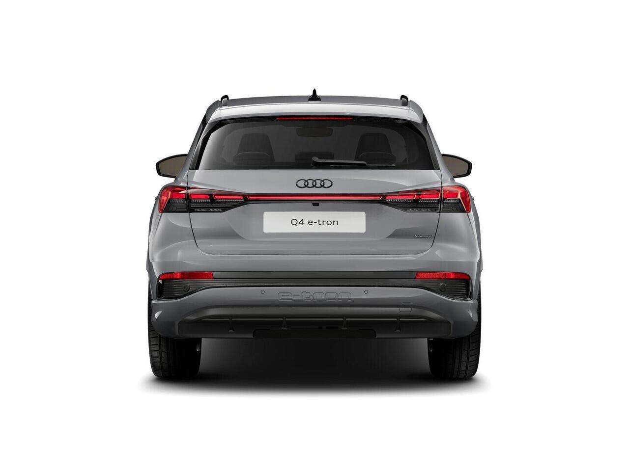 Audi Q4 e-tron 45 S edition Competition 82 kWh 286 pk | Assistentiepakket plus | Optiekpakket plus | Ambient verlichting | Privacy glas |