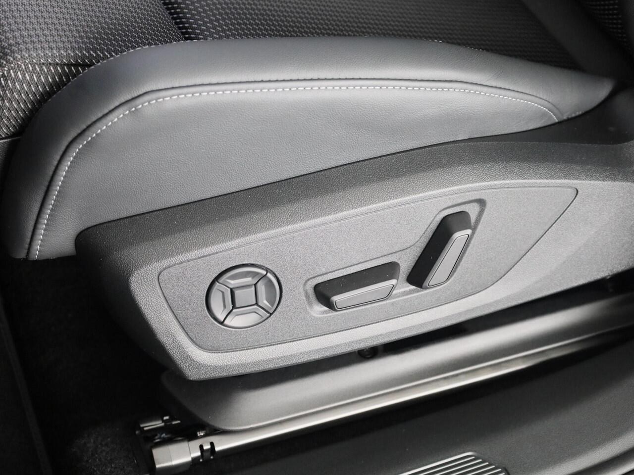 Audi Q4 e-tron 45 S edition Competition 82 kWh 286 pk | Assistentiepakket plus | Comfortpakket plus | Ambient lichtpakket | Optiekpakket zwart plus |