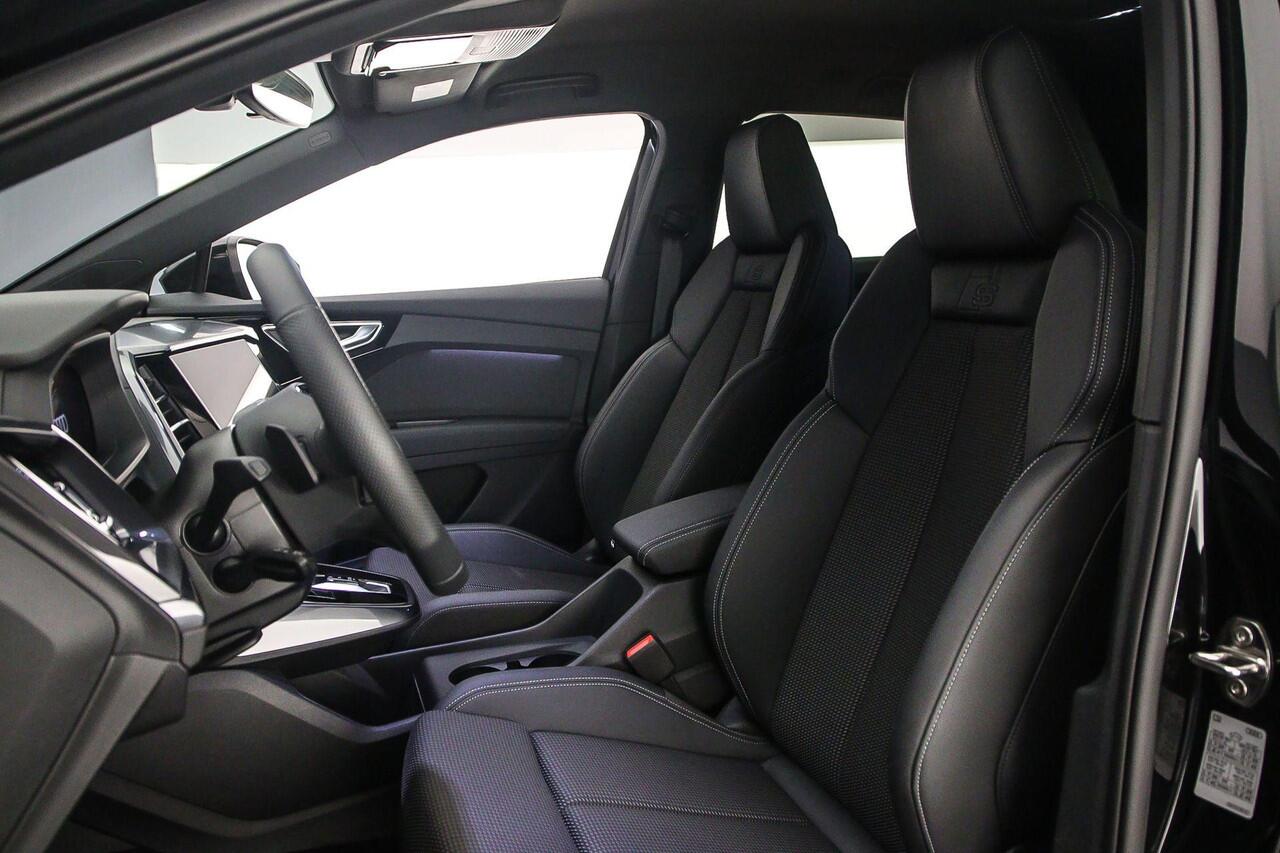 Audi Q4 e-tron 45 quattro S Edition 82 kWh | Camera | Matrix | ACC | Carplay | Audi sound | Parkeerhulp plus |