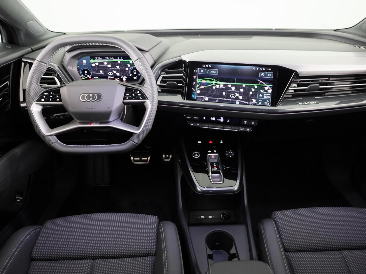 Audi Q4 e-tron 40 S Edition 63 kWh 204pk | 21 inch Lichtmetalen velgen | Parkeercamerea | Adaptieve cruise controle