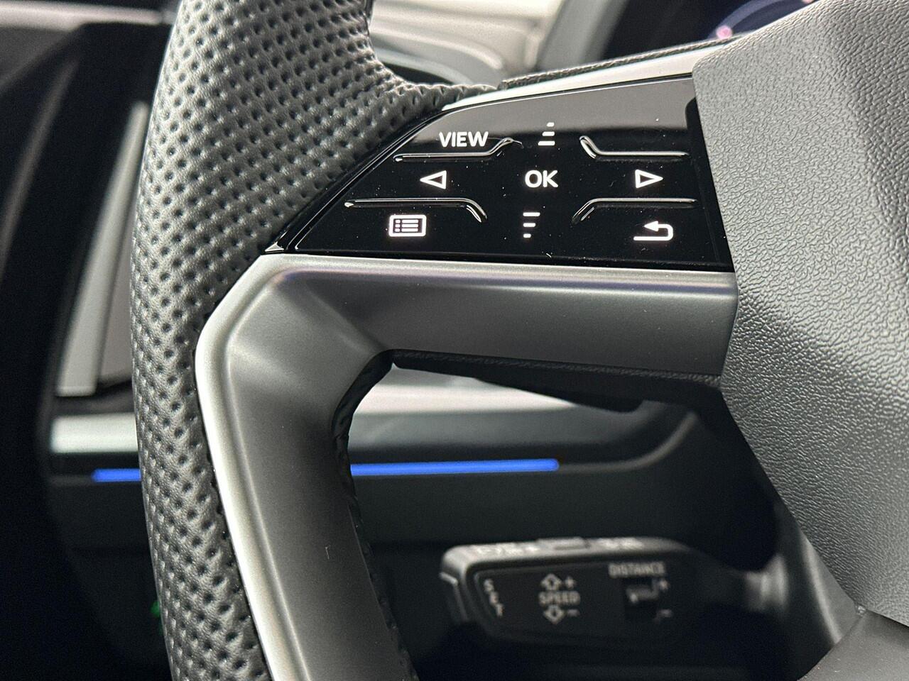 Audi Q4 e-tron S edition Competition 45 82 kWh 210 kW / 28