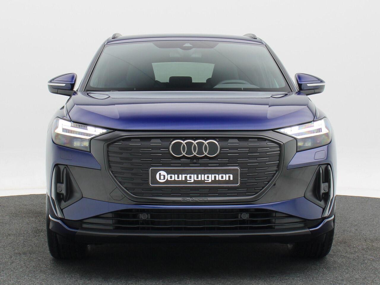 Audi Q4 e-tron 40 | S edition | 204 PK | 20 inch velgen | Privacyglas | Zwart Optiek Plus | Trekhaak |