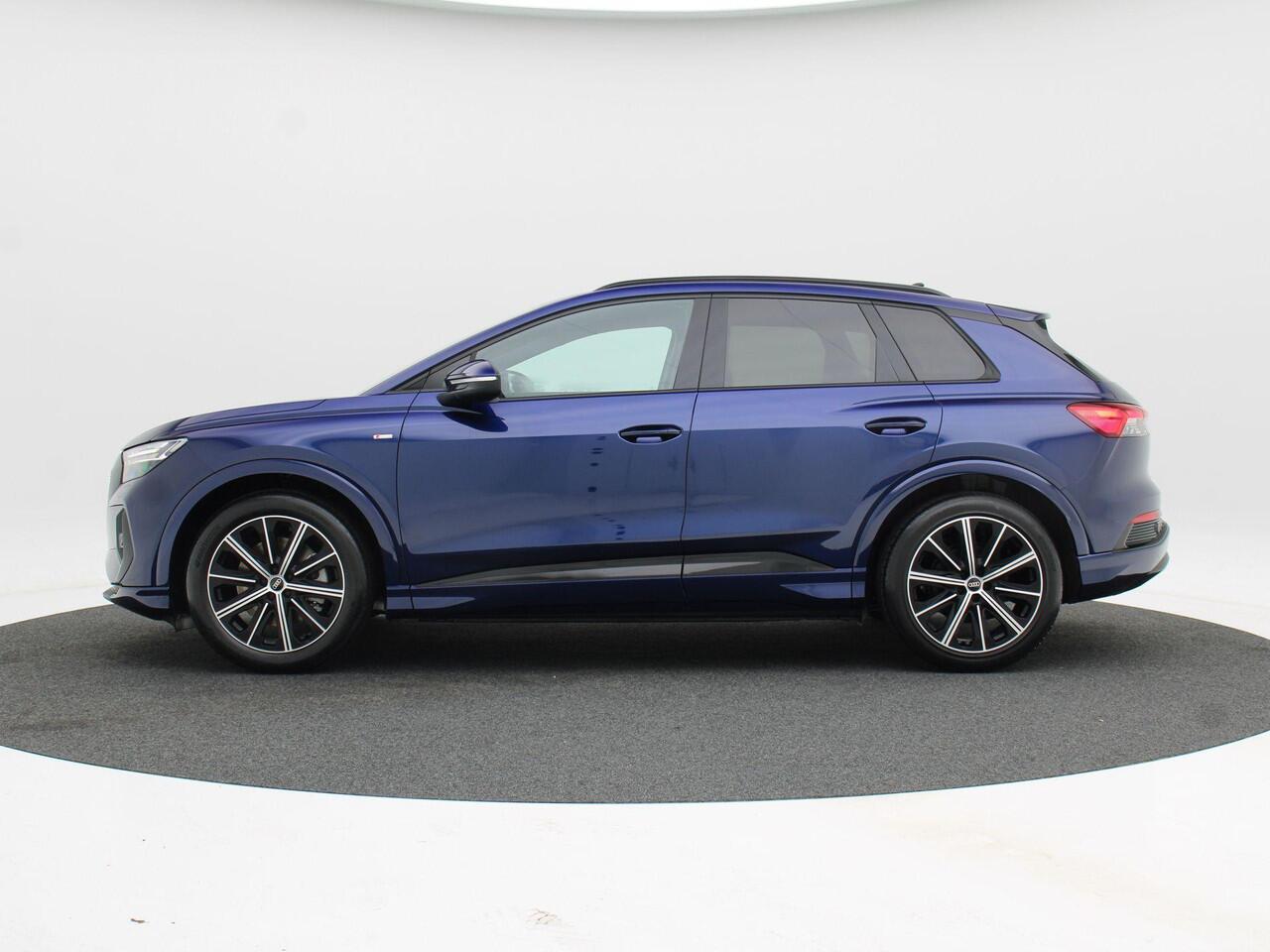 Audi Q4 e-tron 40 | S edition | 204 PK | 20 inch velgen | Privacyglas | Zwart Optiek Plus | Trekhaak |