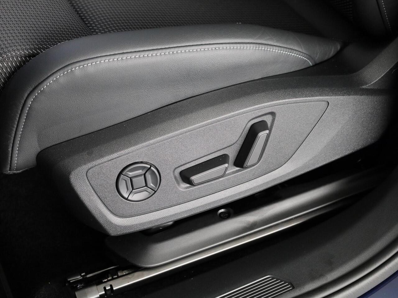 Audi Q4 e-tron 45 S edition Competition 82 kWh 286 pk | Assistentiepakket plus | Comfortpakket plus | Glazen panoramadak | Ambient lichtpakket |