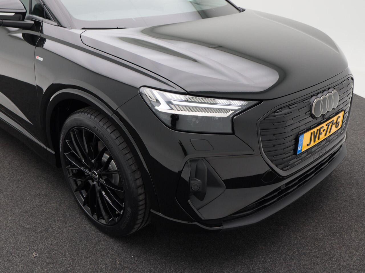 Audi Q4 e-tron 45 quattro S Edition Competition | 286 Pk | Privacy glas | 21 inch | Ambiente verlichting | Zwart optiek |