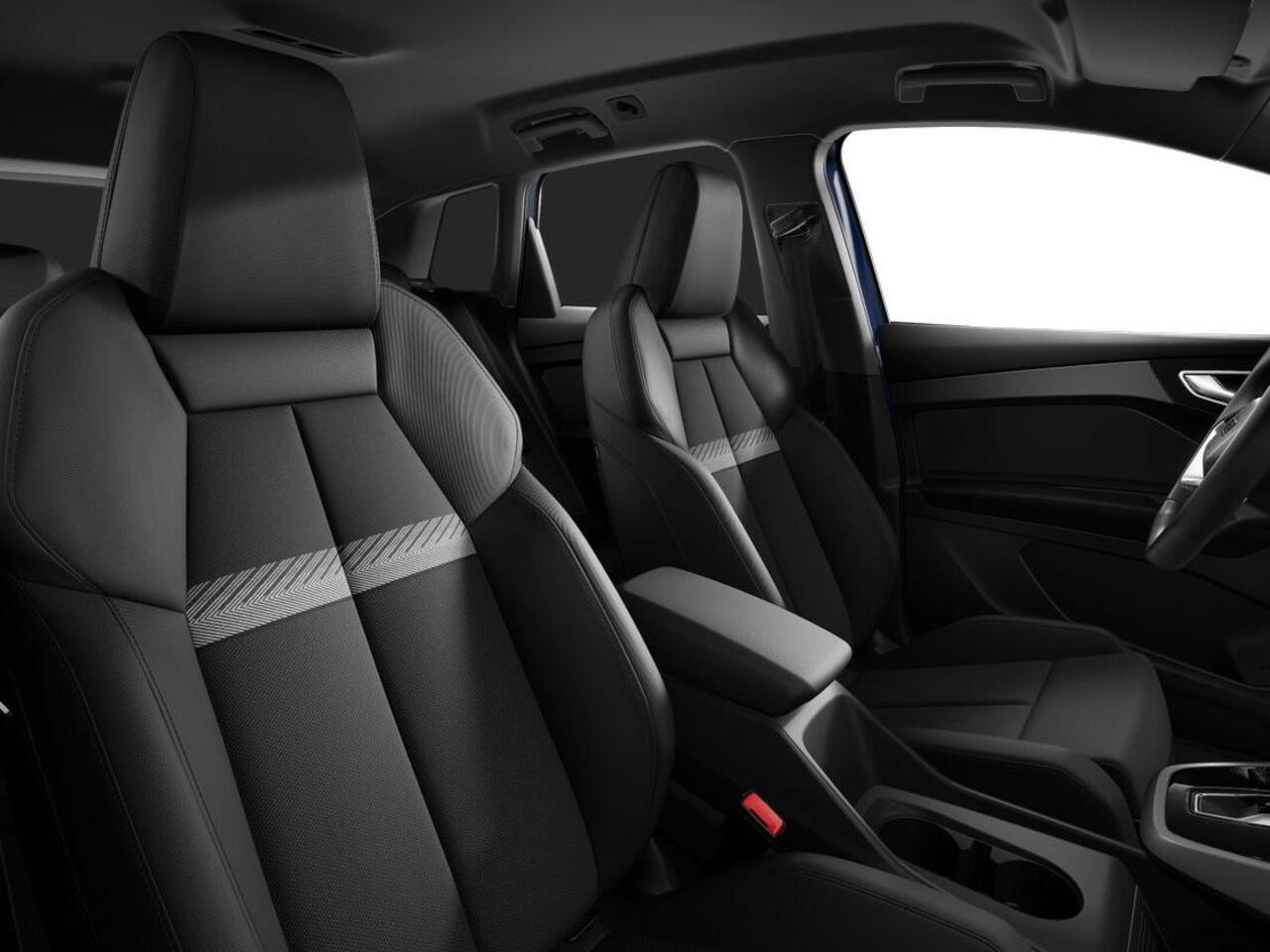 Audi Q4 e-tron 40 Advanced edition 204 PK · Assistentiepakket plus · Optiekpakket zwart plus · 20" LM Velgen · Privacy glas