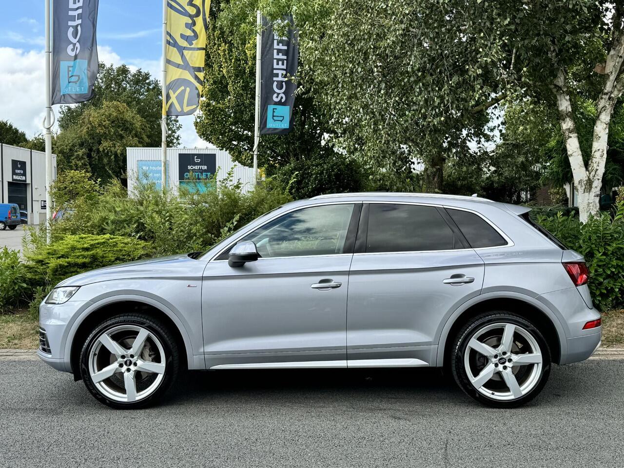 Audi Q5 2.0 TFSI quattro S-Line 252PK PanooMatrixoLeder