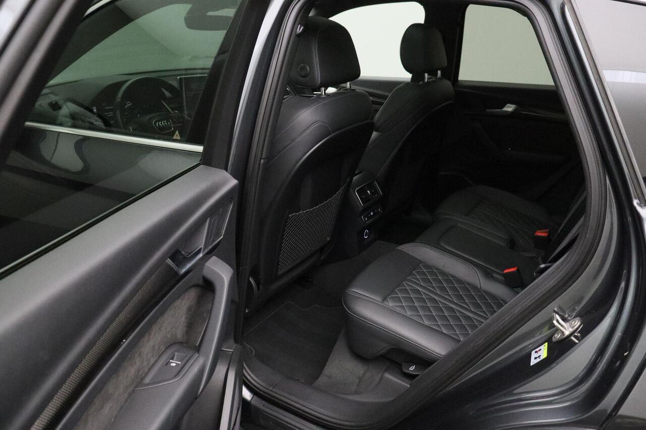 Audi Q5 3.0 TFSI SQ5 quattro 2018 Panoramadak | 360 Camera | Bang & Olufsen | Trekhaak | Luchtvering | Carplay | Cruise control | Climate control | Navigatie | Bluetooth | Digitaal dashboard | Stoelverwarming | B&O | Elek. verstelbare stoelen | Lederen bekleding