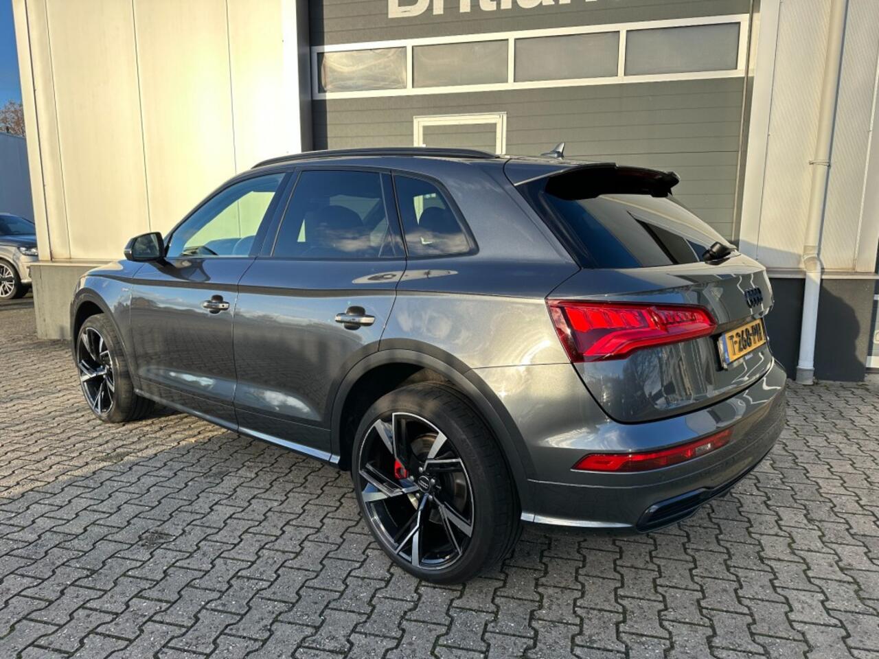Audi Q5 45 TFSI Quattro S-Line 2019 *Pano *Adaptive *BenO *21inch