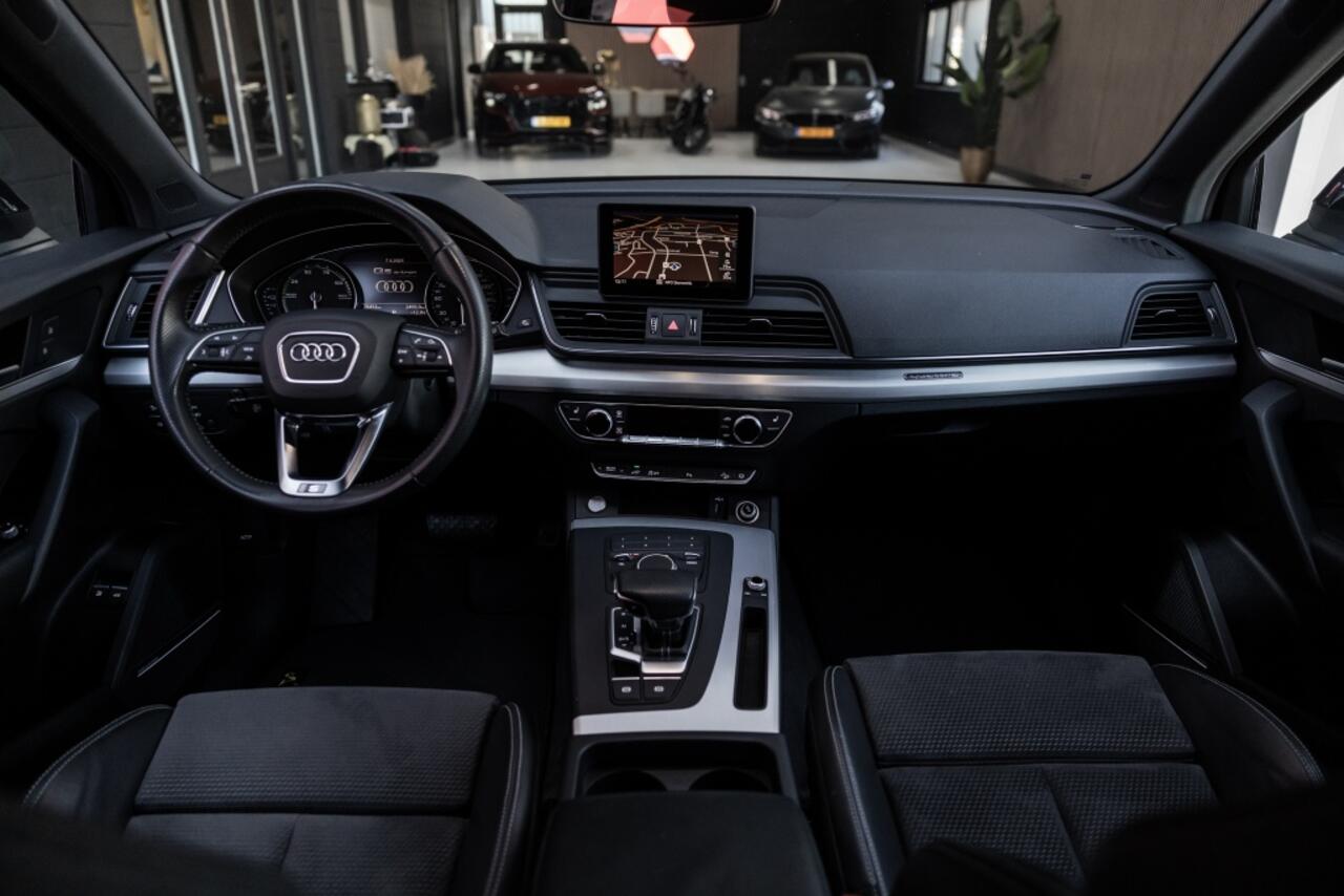 Audi Q5 55 TFSI e q. Comp.