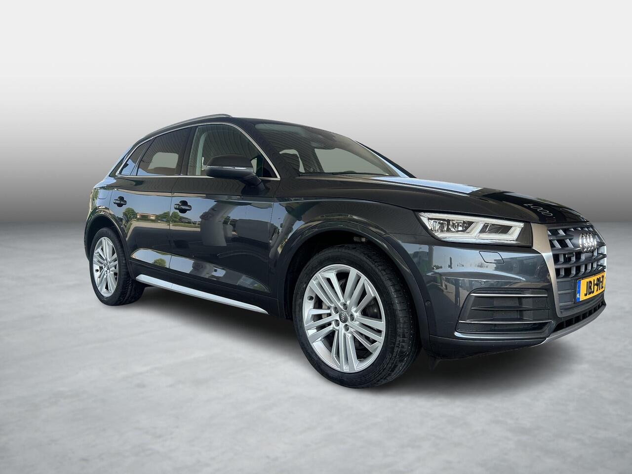 Audi Q5 50 TFSI e Advanced edition PHEV | luchtvering| digitaal dash | trekhaak | verwarmde stoelen |