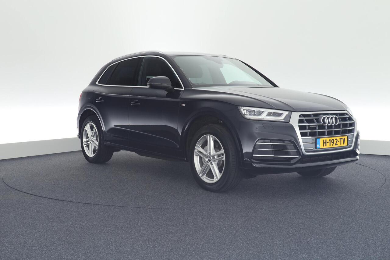 Audi Q5 50 TFSI e 299pk quattro 2x S-Line Camera Navigatie
