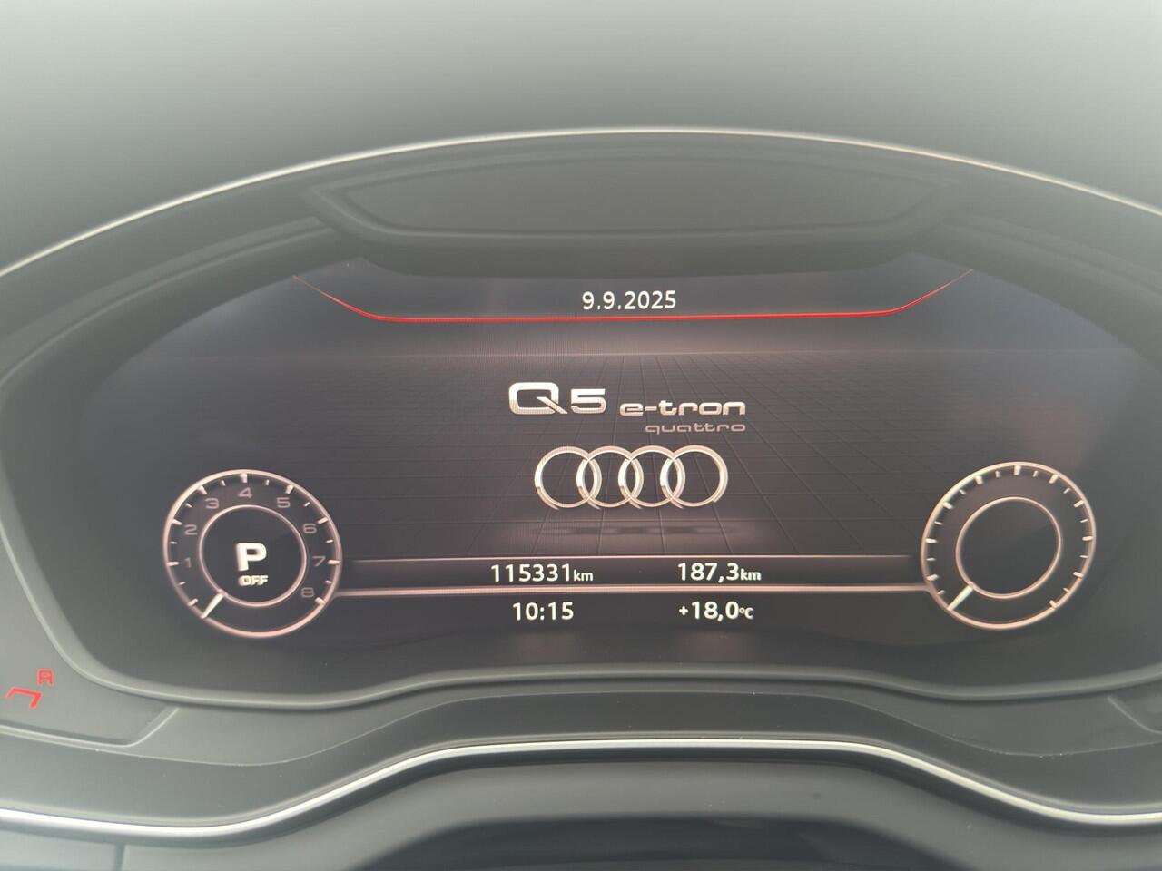 Audi Q5 55 TFSI e quattro Competition S-Line | Luchtvering | Head-Up | 20"| Massage | Panoramadak |