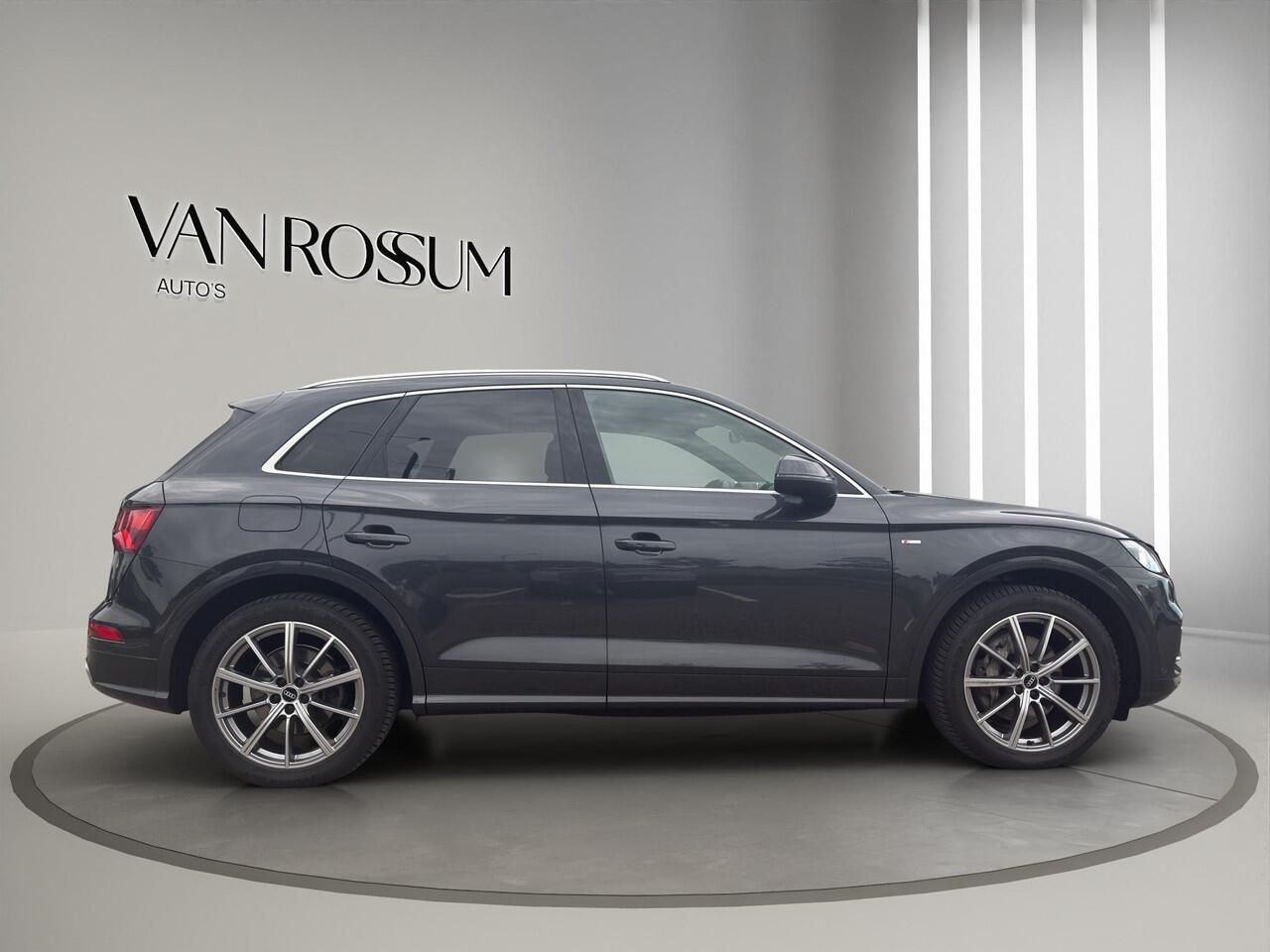 Audi Q5 55 TFSI e quattro Competition S-Line | Luchtvering | Head-Up | 20"| Massage | Panoramadak |