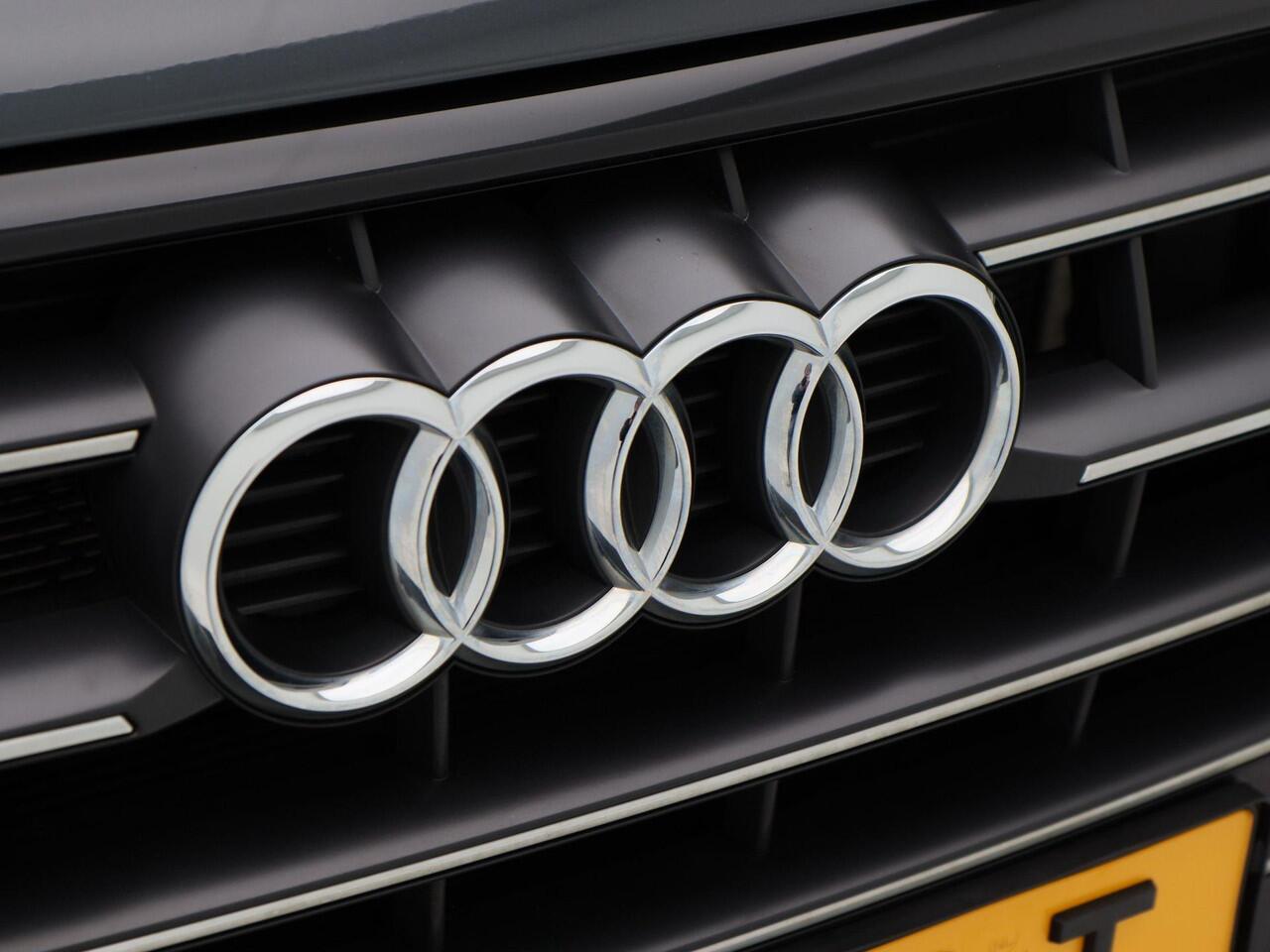 Audi Q5 55 TFSi e 367 Pk Automaat quattro S-Line | Adaptive Cruise | Climate Control | Stoelverwarming | Bluetooth | Navigatie | Camera | Keyless | 19 inch | 83.456 km!!