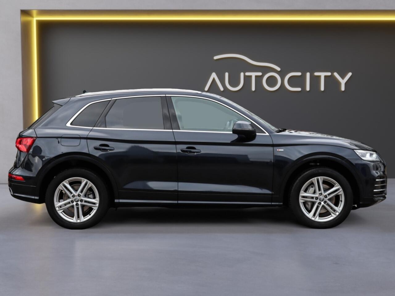 Audi Q5 55 TFSI e quattro S Line Pano l Keyless l Virtual