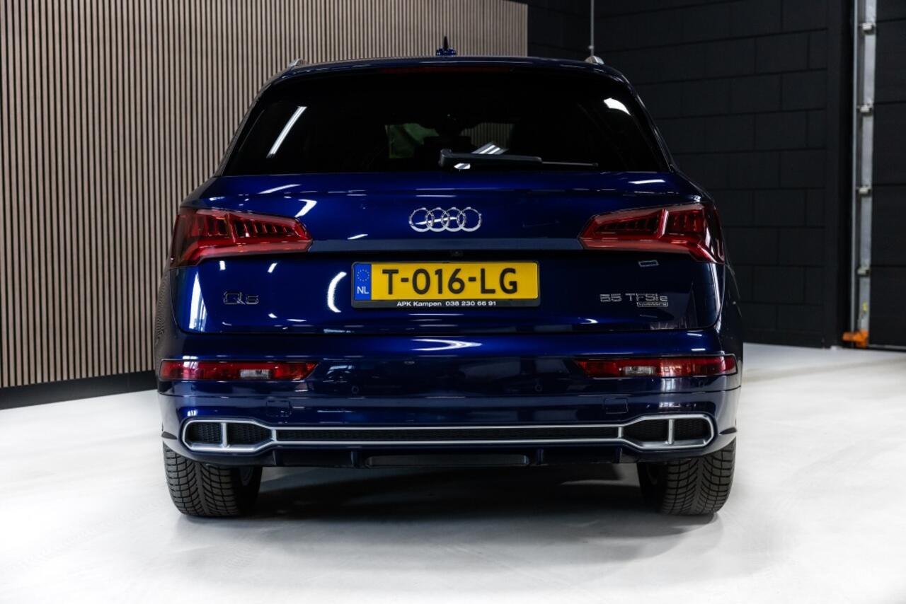 Audi Q5 55 TFSI PHEV S Line | Quattro | Camera | Stoelverwarming |