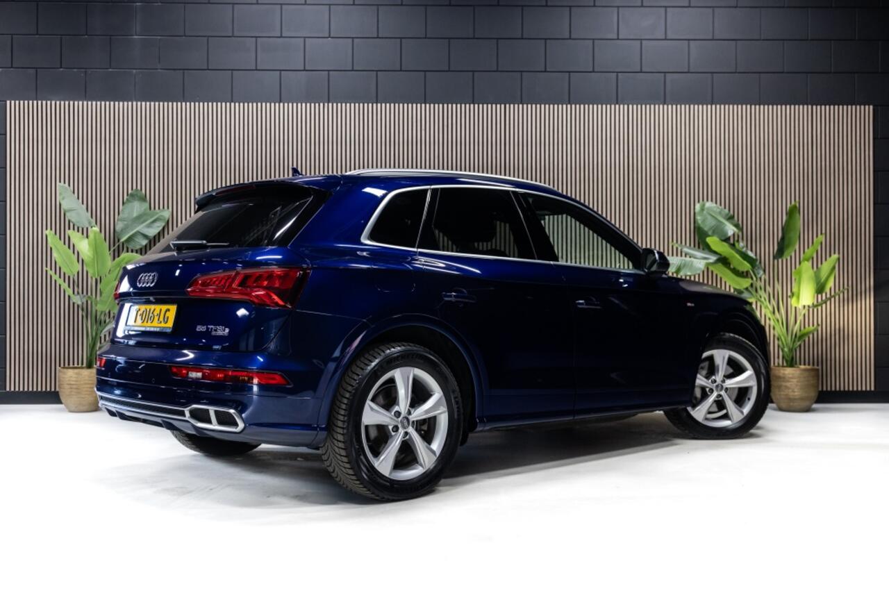 Audi Q5 55 TFSI PHEV S Line | Quattro | Camera | Stoelverwarming |