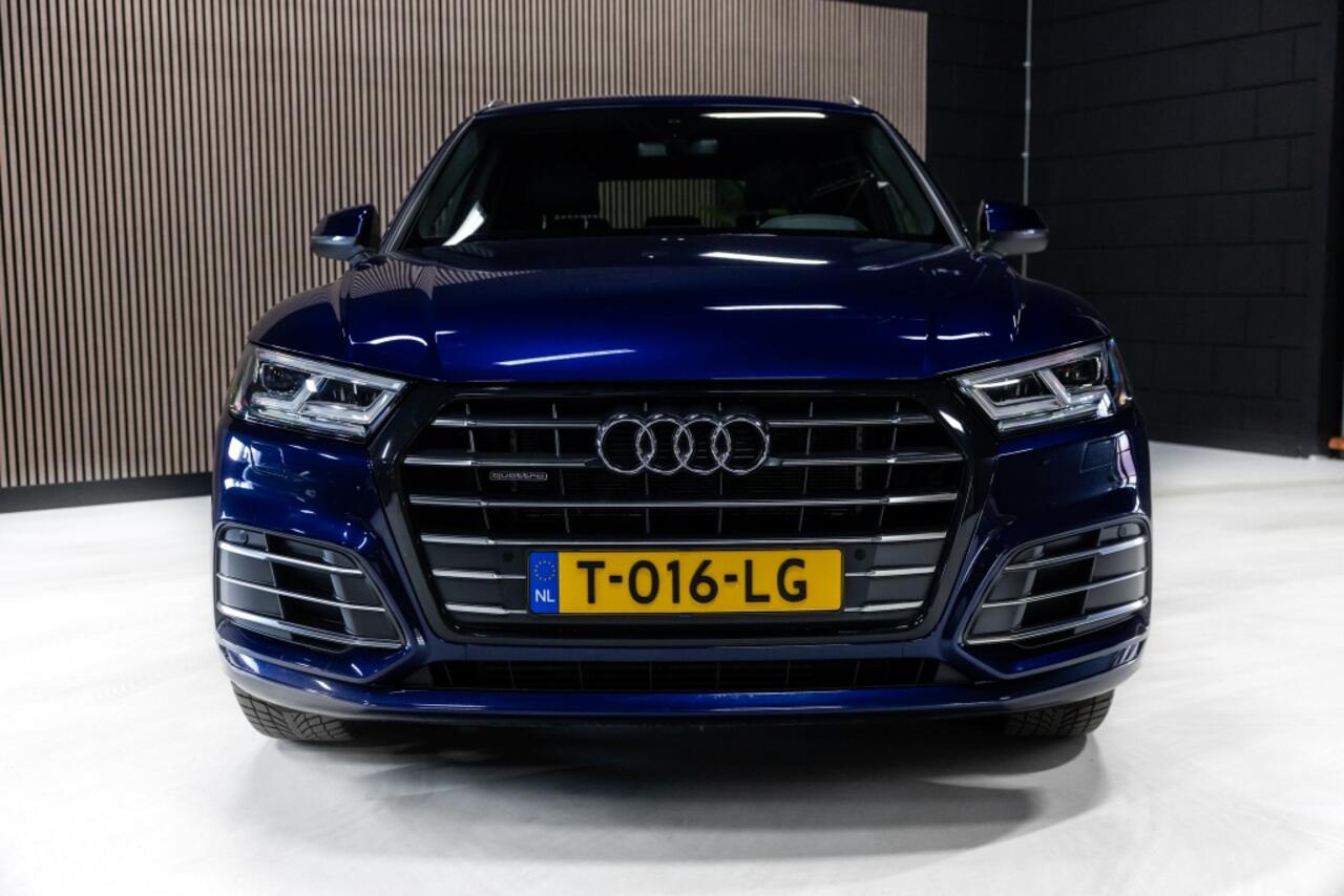 Audi Q5 55 TFSI PHEV S Line | Quattro | Camera | Stoelverwarming |