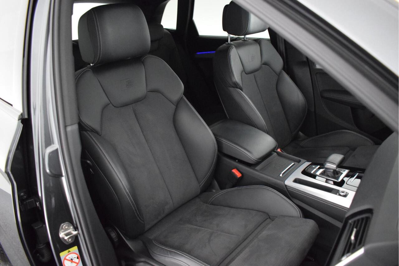 Audi Q5 55 TFSI e 368pk S-Line Competition Luchtvering Trekhaak Camera Keyless Matrix Led Navigatie