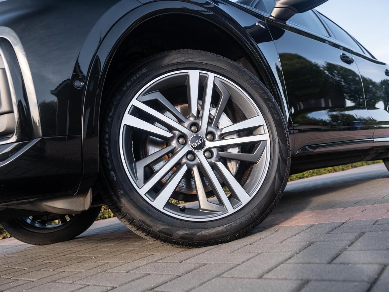 Audi Q5 Sportback S line Comp 50 TFSIe quattro S tronic | Panodak | Volleder | Virtual Cockpit | Adap Cruise | Park Pack | Zwart optiek | Matrix Led | Ass. Pack | Etc..