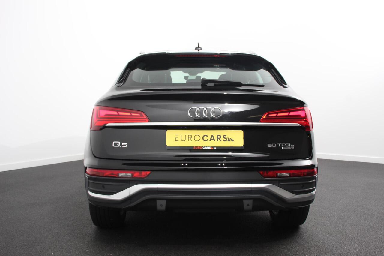 Audi Q5 Sportback 50 TFSI e S Edition S-Tronic Plug in Hybrid | Navigatie | Climate Control | Camera | Adaptive Cruise Control | Elektrische Achterklep | Led Matrix | Stoelverwarming |