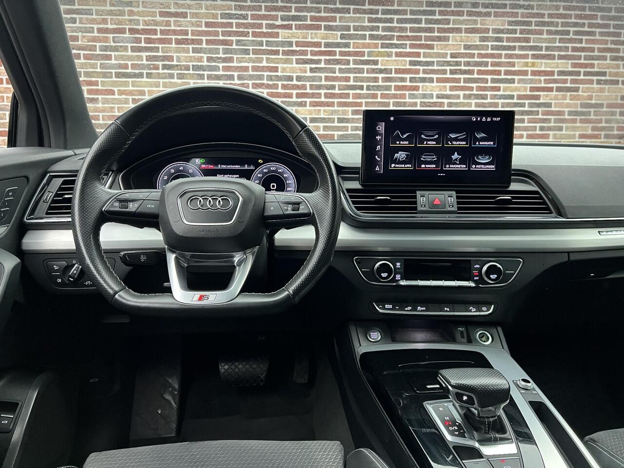 Audi Q5 Sportback 55 TFSI e S edition Panorama Nardo Virtual Camera