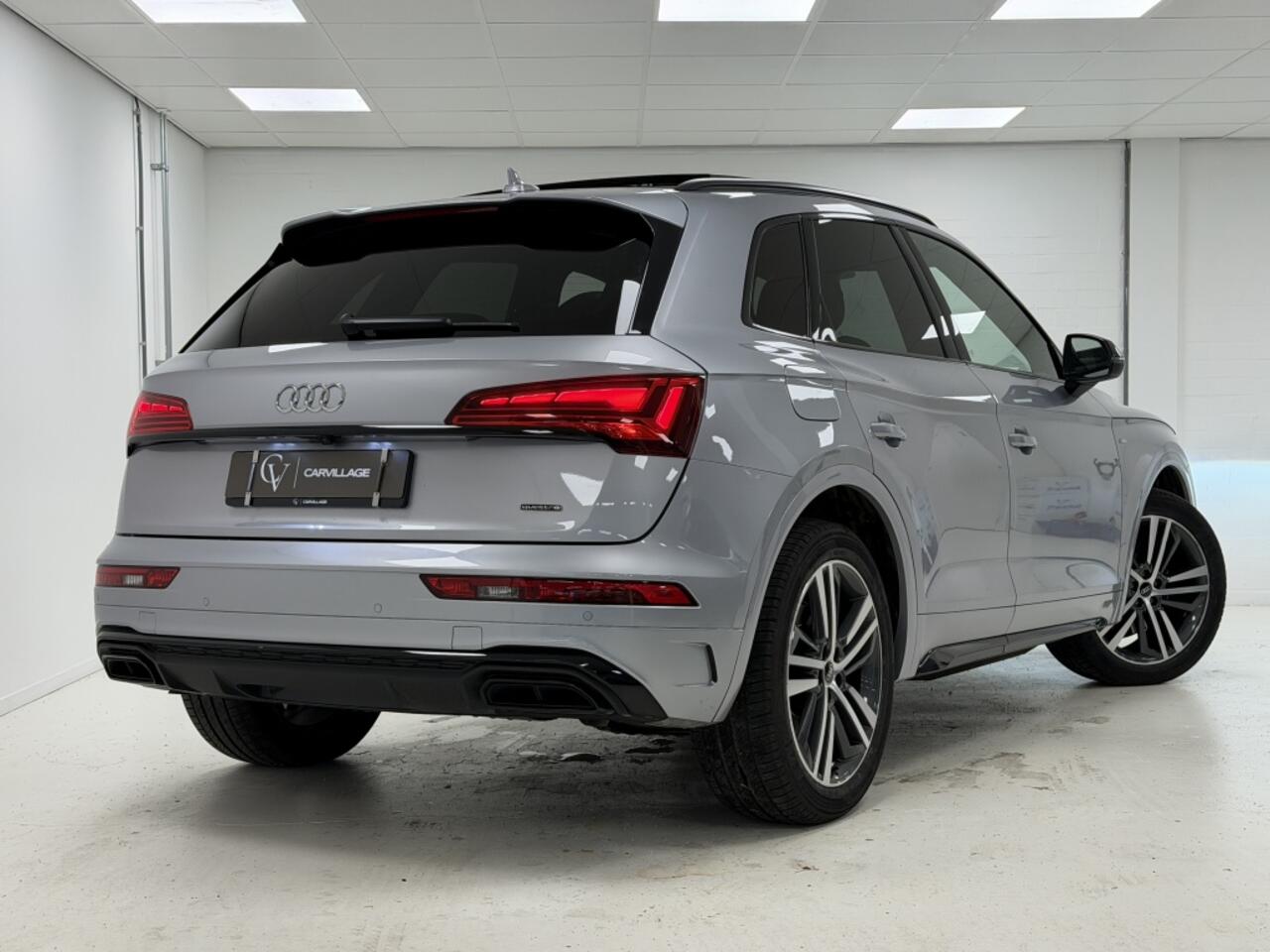 Audi Q5 55 TFSI e Competition | Luchtvering | Panoramadak | Keyless |