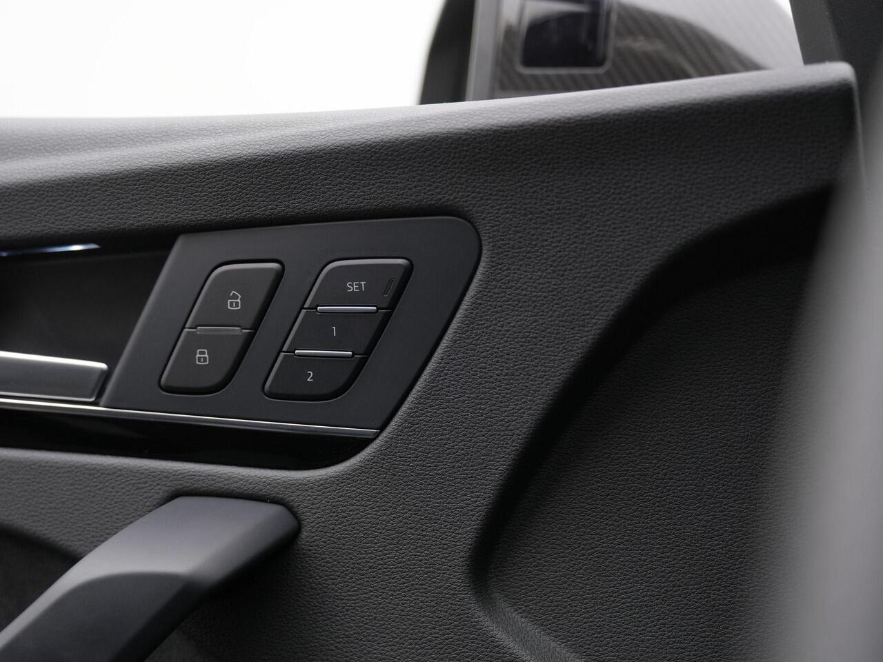 Audi Q5 50 TFSI e Quattro S-Line | Panoramadak | Geheugenstoel | Stuur-/stoelverwarming | Achteruitrijcamera | Leder/alcantara