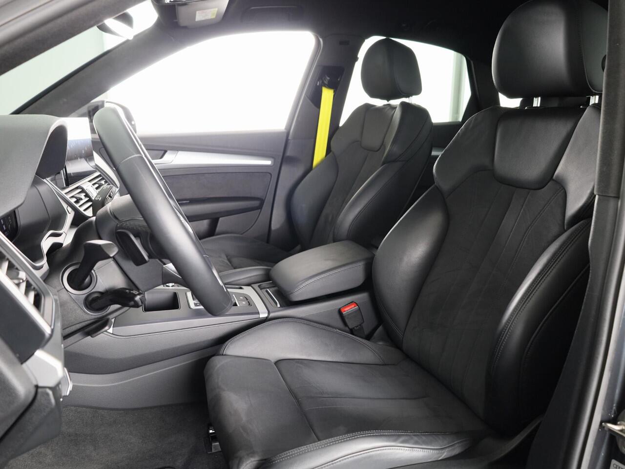 Audi Q5 Sportback 50 TFSI e S edition 299pk | Navigatie | Trekhaak | Parkeercamera | Stoelverwarming | Lichtmetalen velgen