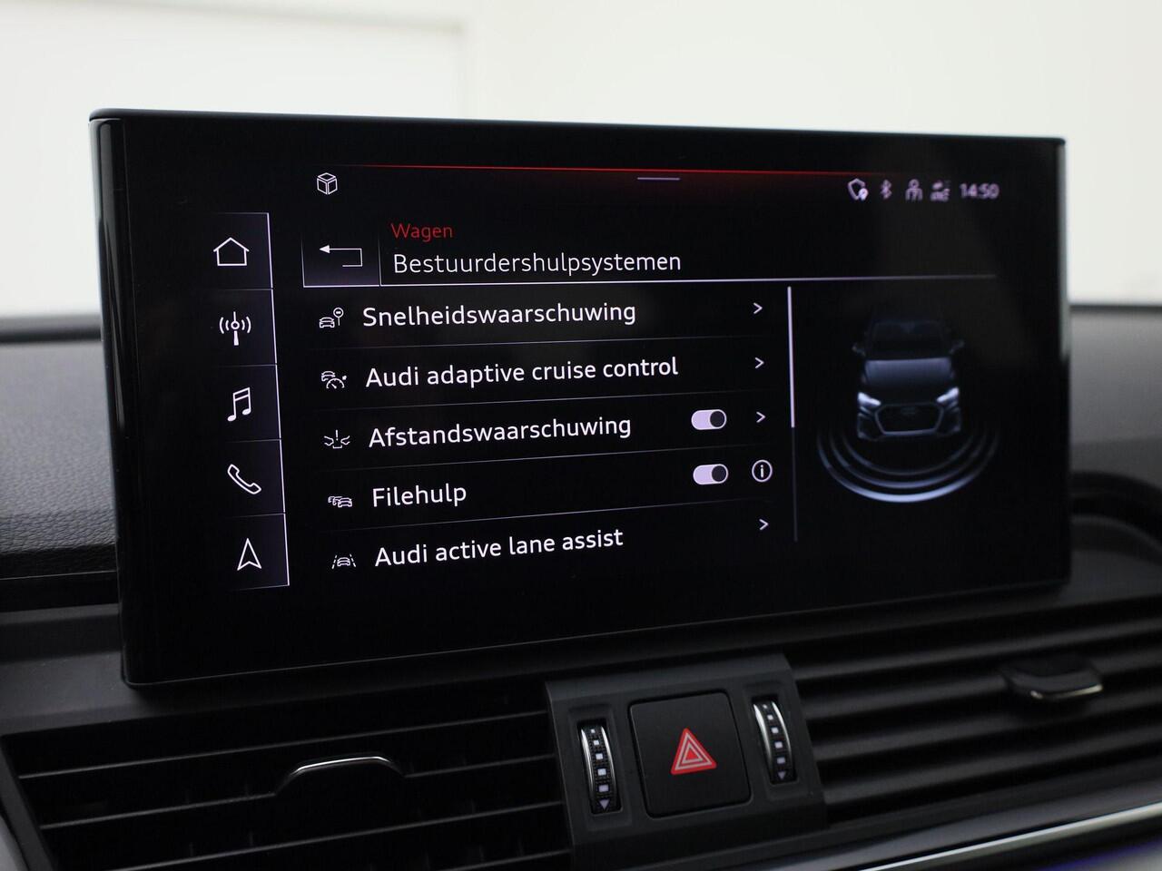 Audi Q5 50 TFSIe 299pk Advanced edition · Panoramadak · Leder · Trekhaak · Stoelverwarming · Apple/Android Car Play ·