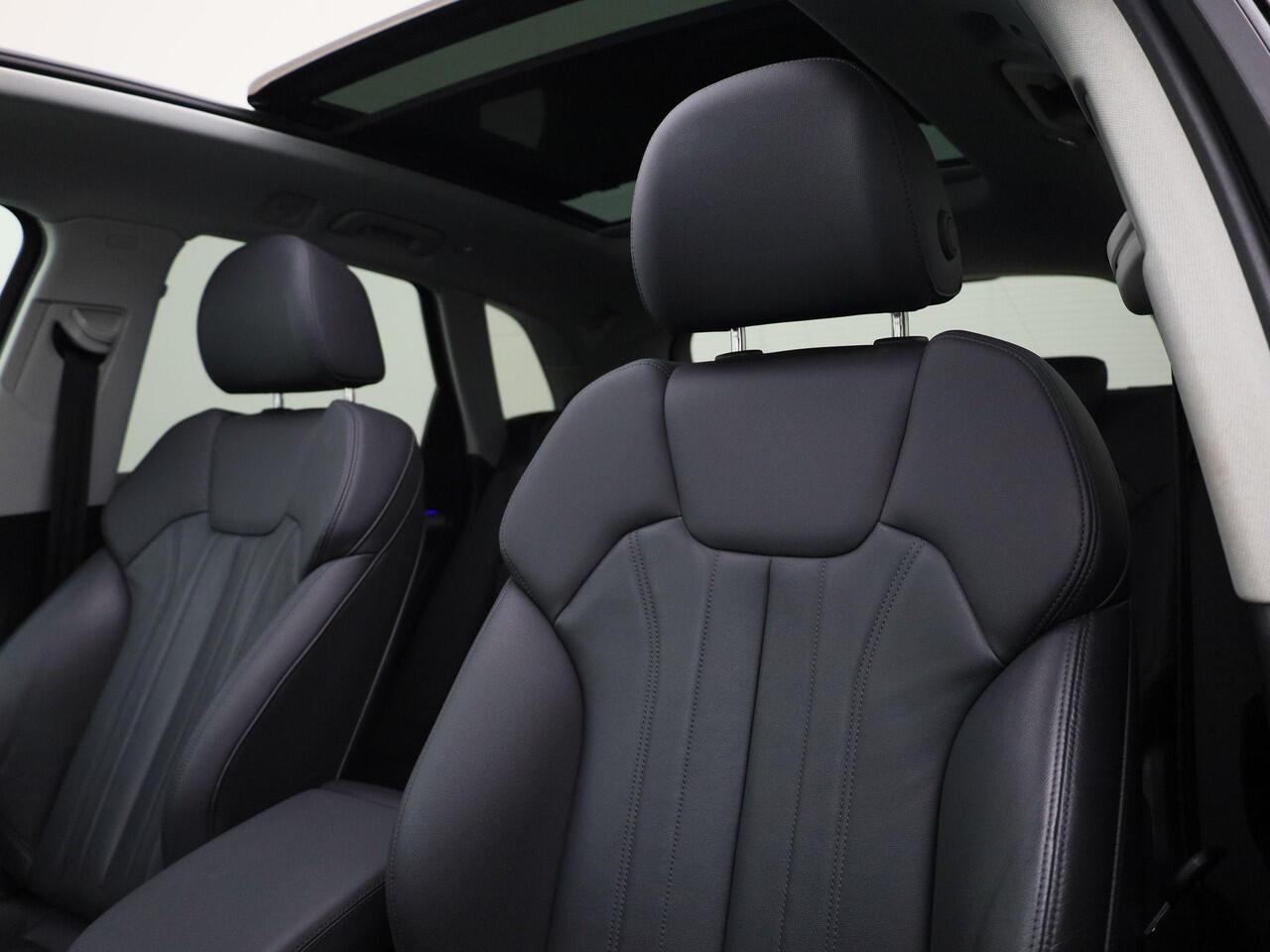 Audi Q5 50 TFSIe 299pk Advanced edition · Panoramadak · Leder · Trekhaak · Stoelverwarming · Apple/Android Car Play ·