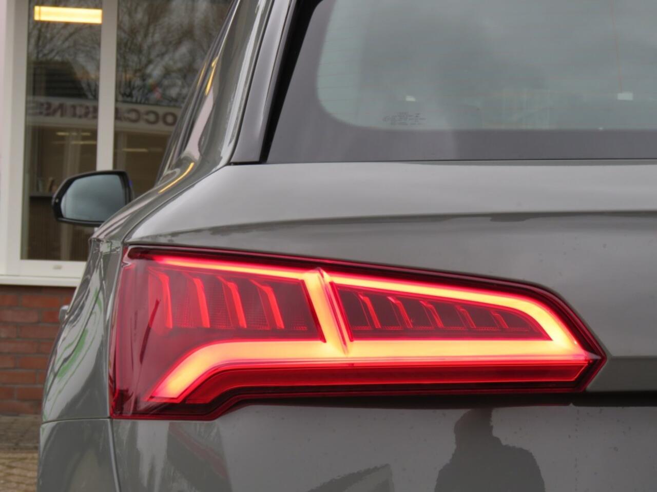 Audi Q5 50 TFSIe Quattro Pro Line S-Tronic PHEV / Luchtvering / Leder / Stoelverw. / Elec.klep / BOVAG garantie