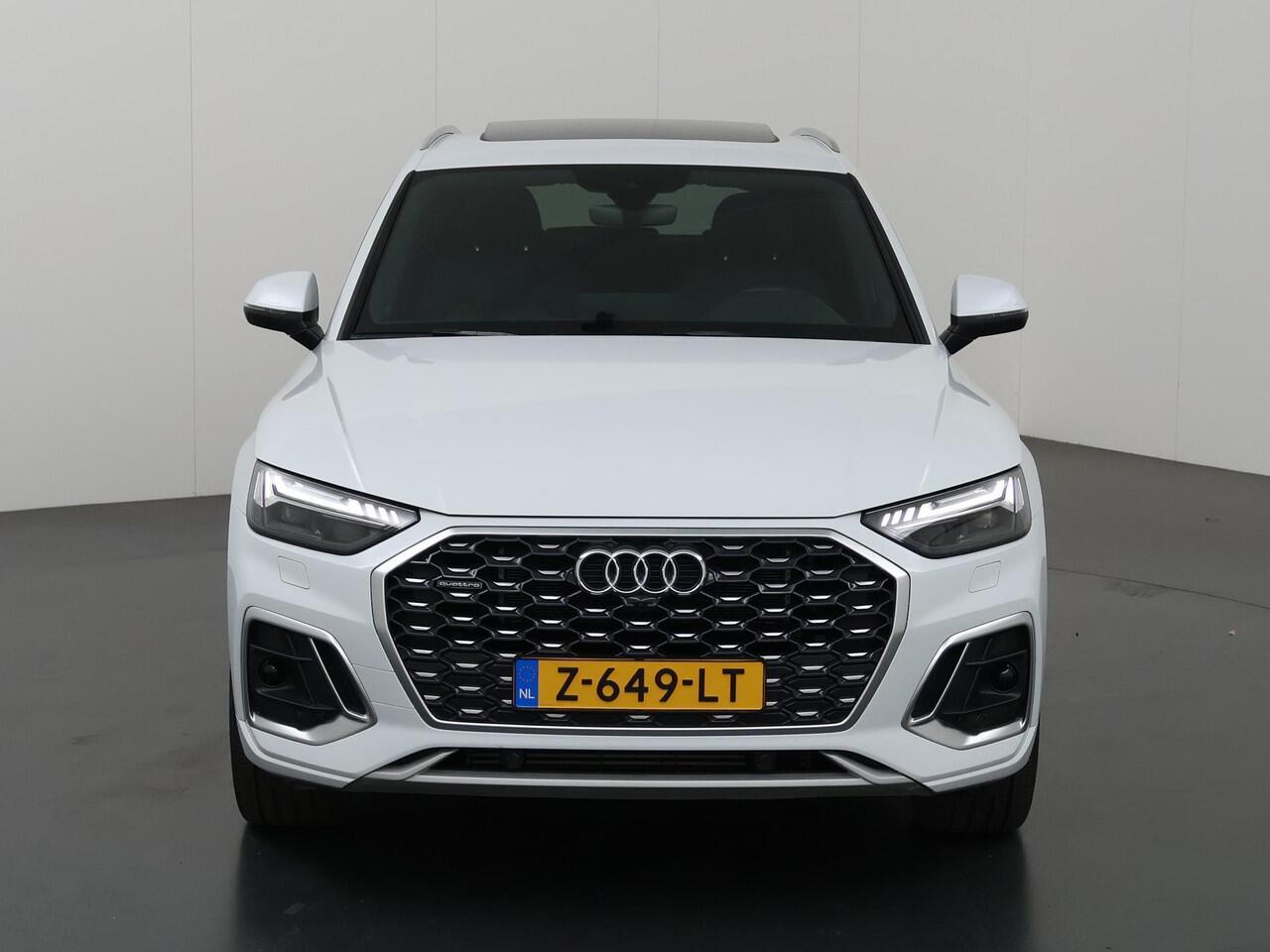 Audi Q5 Sportback 50 TFSI e S edition | S-Line | Panoramadak | Ele. verstelbare stoelen + Geheugen | Matrix LED | Sportstoelen | 360 Camera | Virtual Cockpit | DAB | Navigatie | Rij-Hulpsysteem | Multicolor-LED |