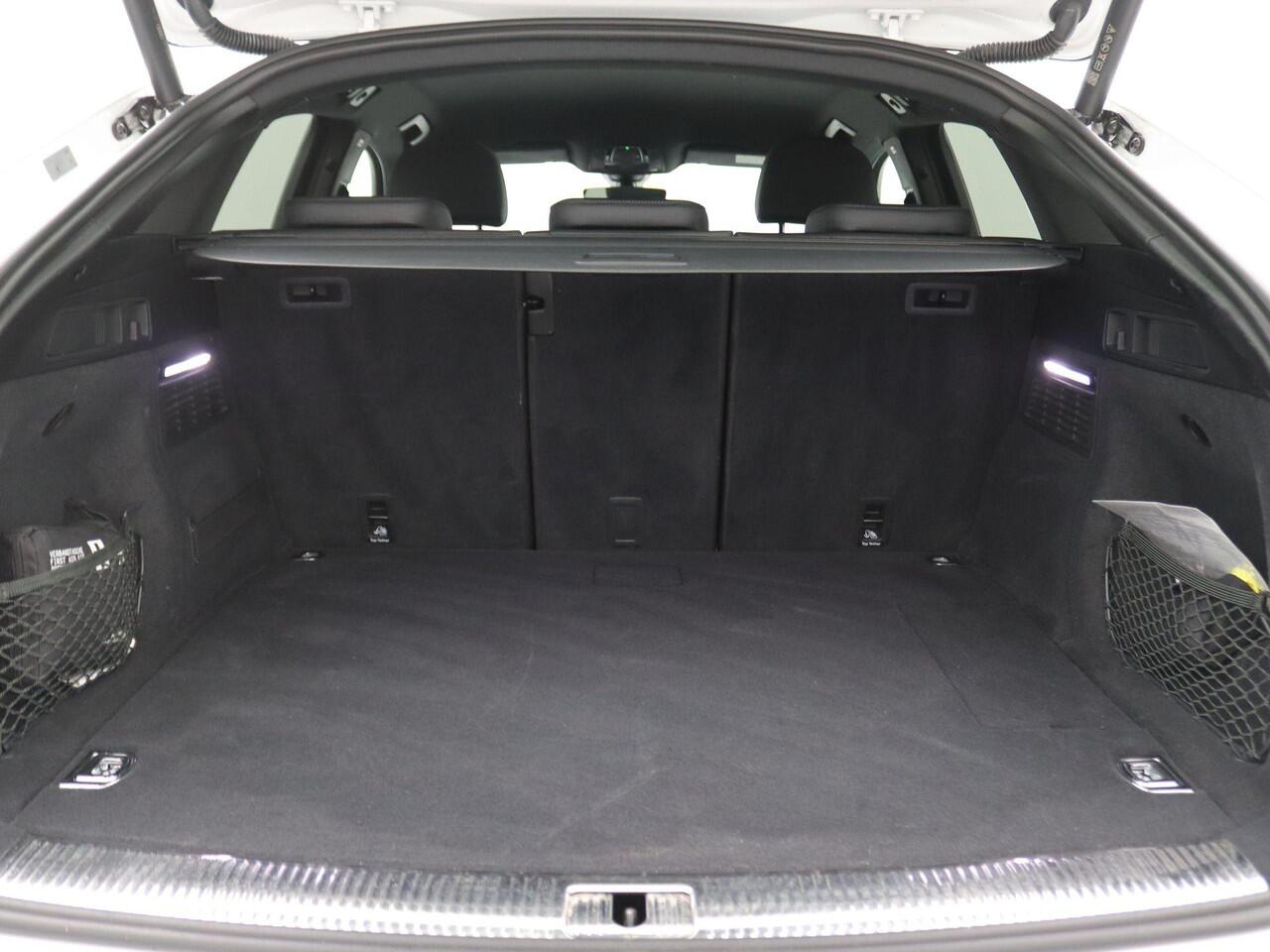 Audi Q5 Sportback 50 TFSI e S edition Competition 299PK S-Tronic SOH 96%, 360 gr. camera, dodehoek detectie, halfleder, Bang&Olufsen, side assist, comfort key, Matrix-LED, alarm, 20'' lichtmetaal, App-Connect