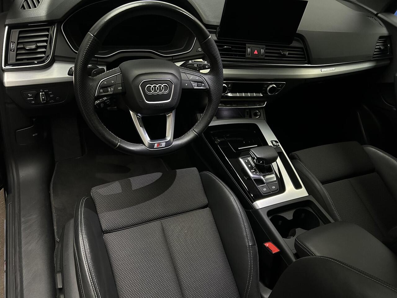 Audi Q5 Sportback 50 TFSI e quattro S Line /Apple & Android Carplay/BTW/Stoelverw./Clima&Cruise contr./Camera/Matrix LED/Elek. Trekhaak/Navi./Isofix/20'LMV/(MET GARANTIE*)