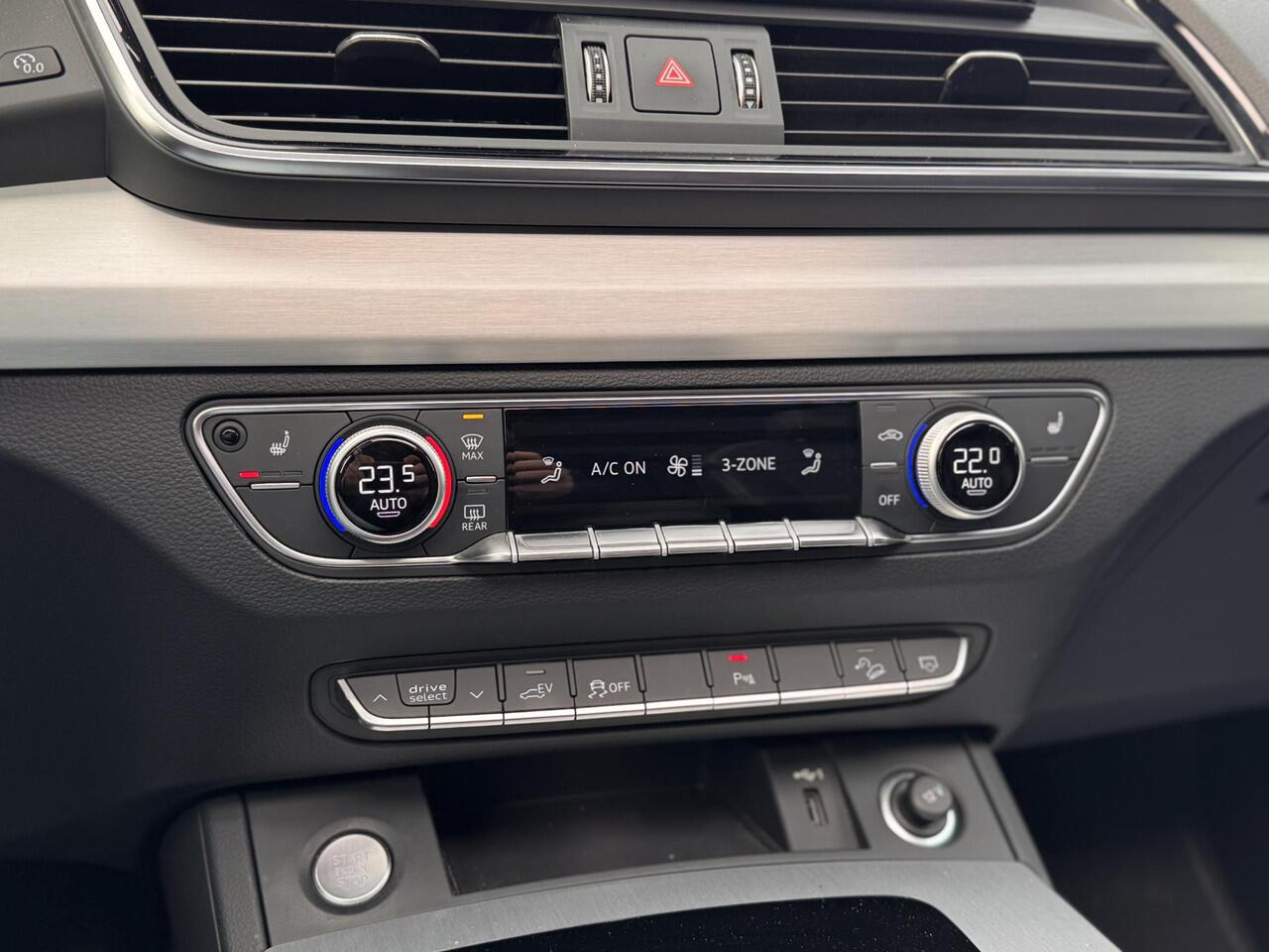 Audi Q5 50 TFSI e S edition 299pk | Panorama dak | Navigatie | Parkeercamera | Matrix Led koplampen