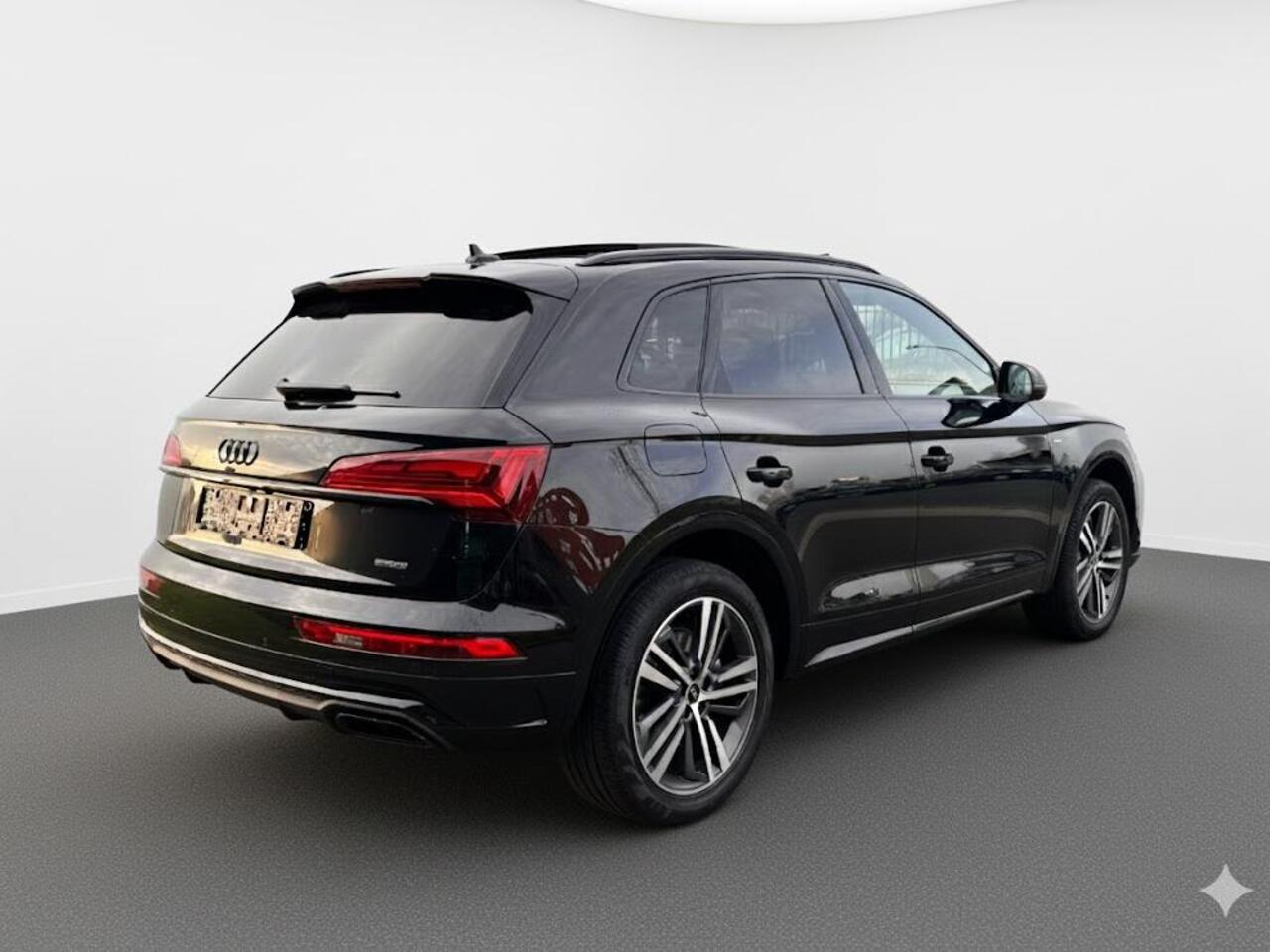 Audi Q5 50 TFSI e S edition 299pk | Panorama dak | Navigatie | Parkeercamera | Matrix Led koplampen