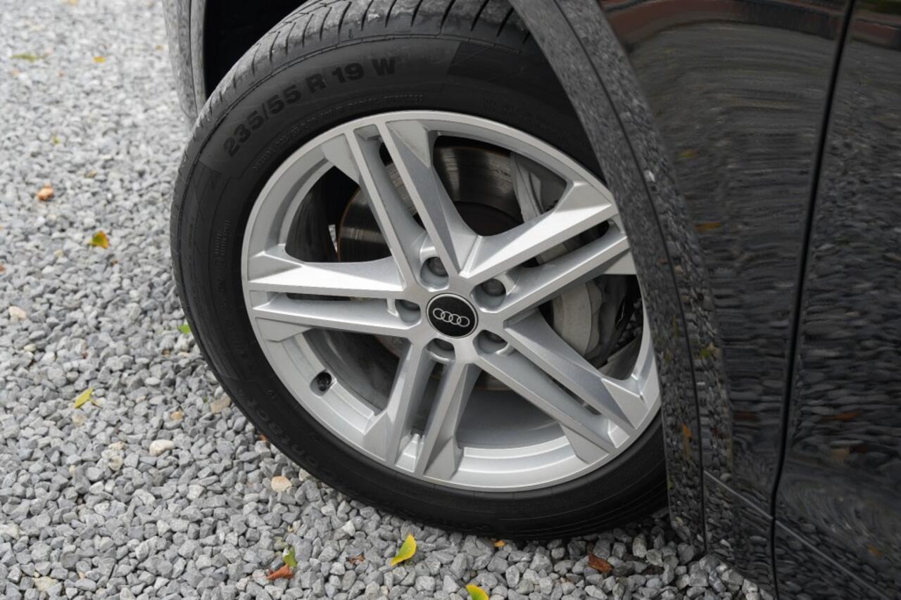 Audi Q5 55 TFSI E S EDITION