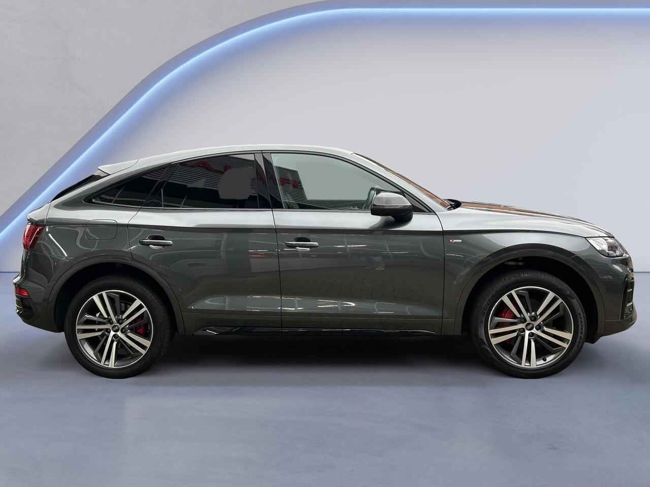Audi Q5 50 TFSI e quattro S Line /Apple & Android Carplay/BTW/Stoelverw./Clima&Cruise contr./Camera/Matrix LED/Elek. Trekhaak/Navi./Isofix/20'LMV/(MET GARANTIE*)