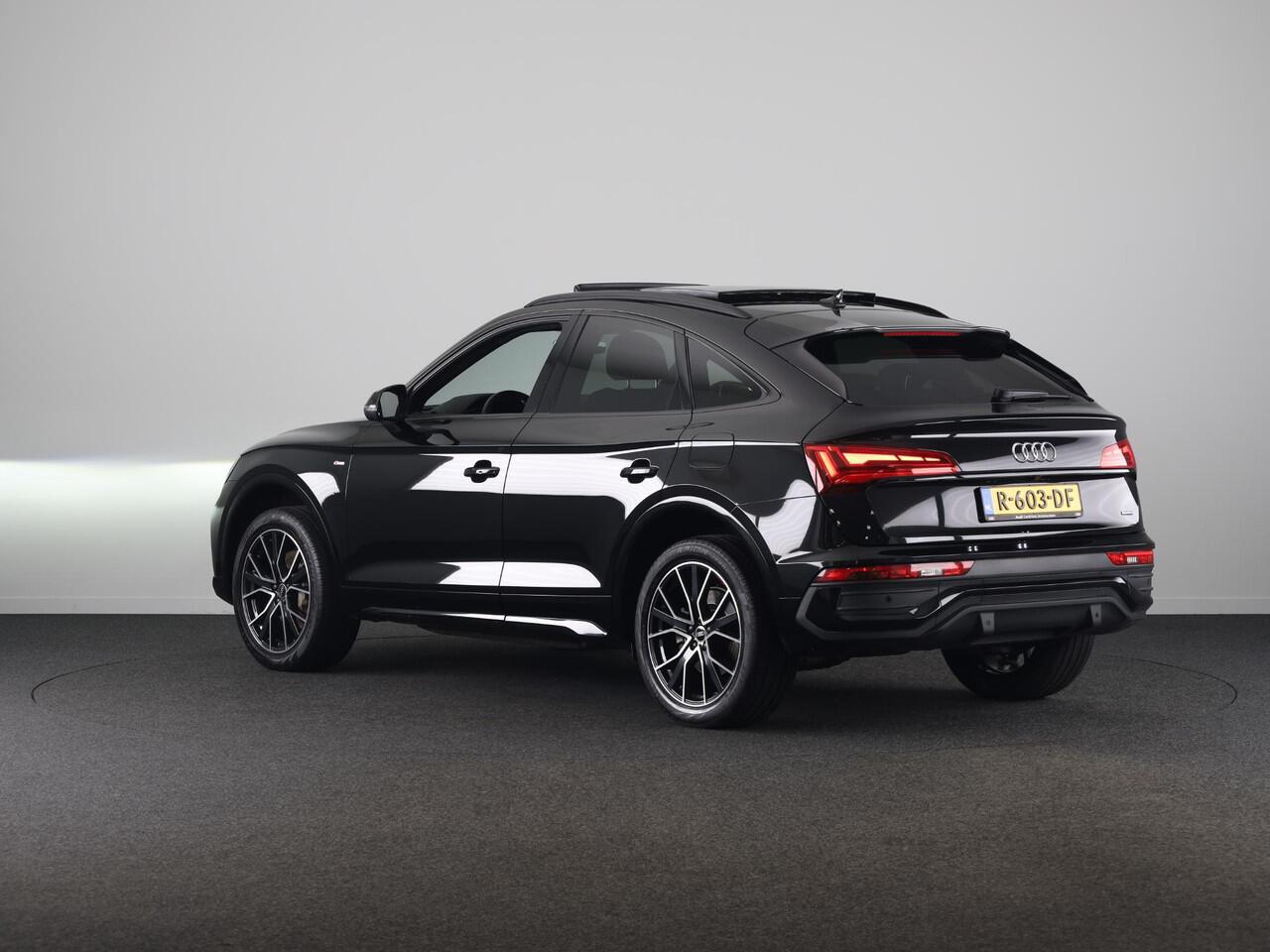 Audi Q5 Sportback 50 TFSI e S edition 299pk | Panoramadak | Trekhaak | Verwarmbare voorstoelen | Adpatieve cruise controle | Matrix koplampen | Navigatie