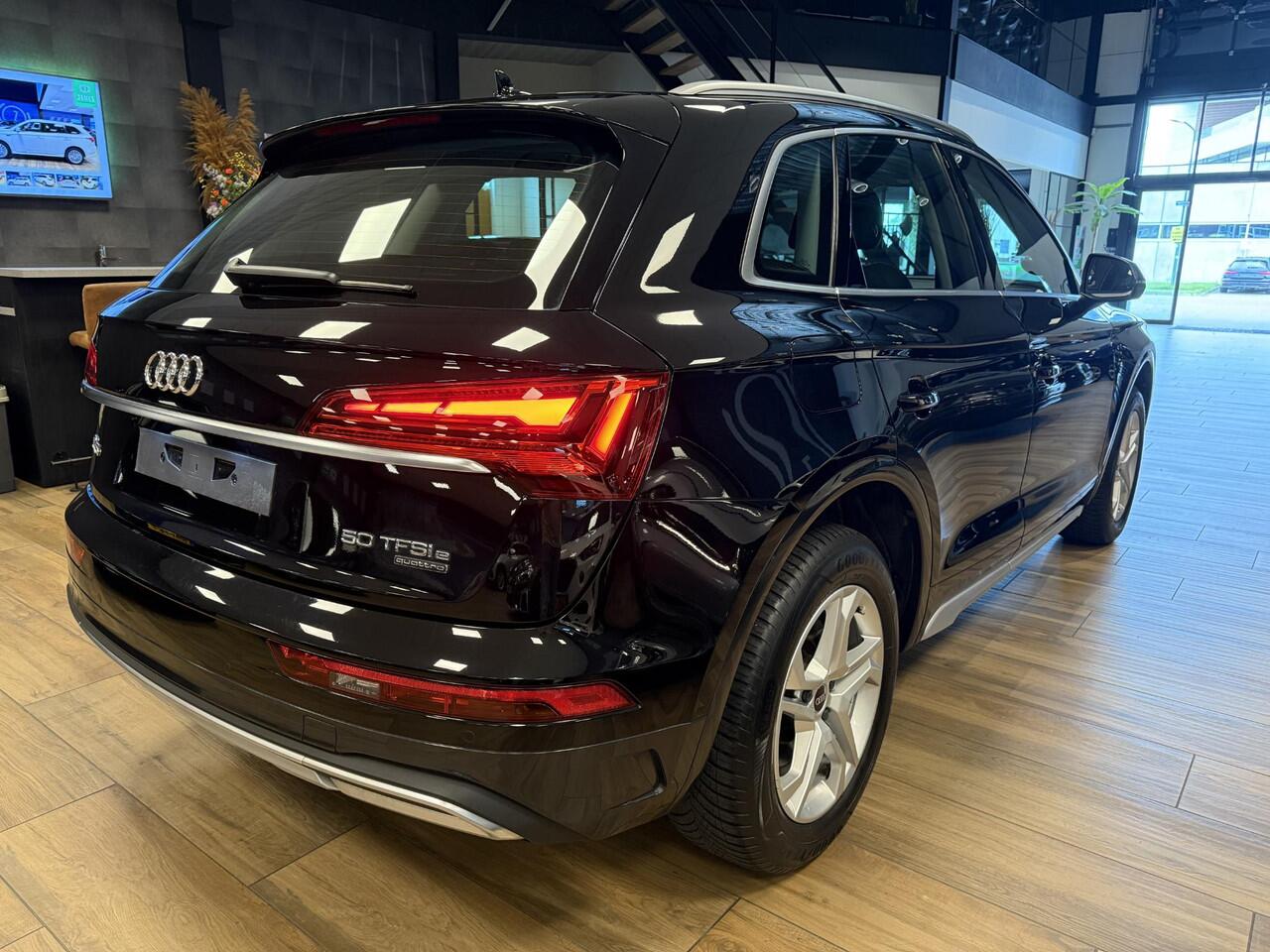 Audi Q5 50 TFSIe Advanced edition PHEV|Carplay|Elek.Achterklep|Sportstoelen|Stoelverwarming